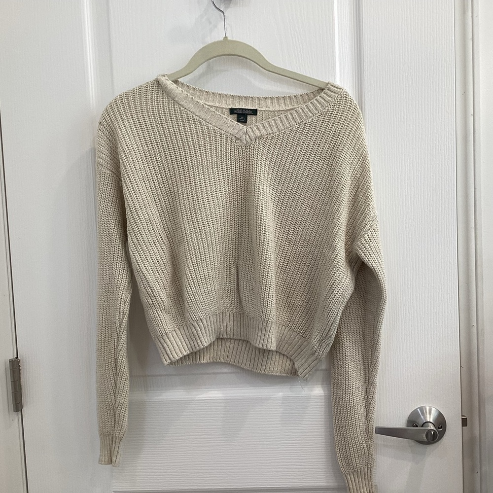 Wild Fable Cream V-Neck Sweater